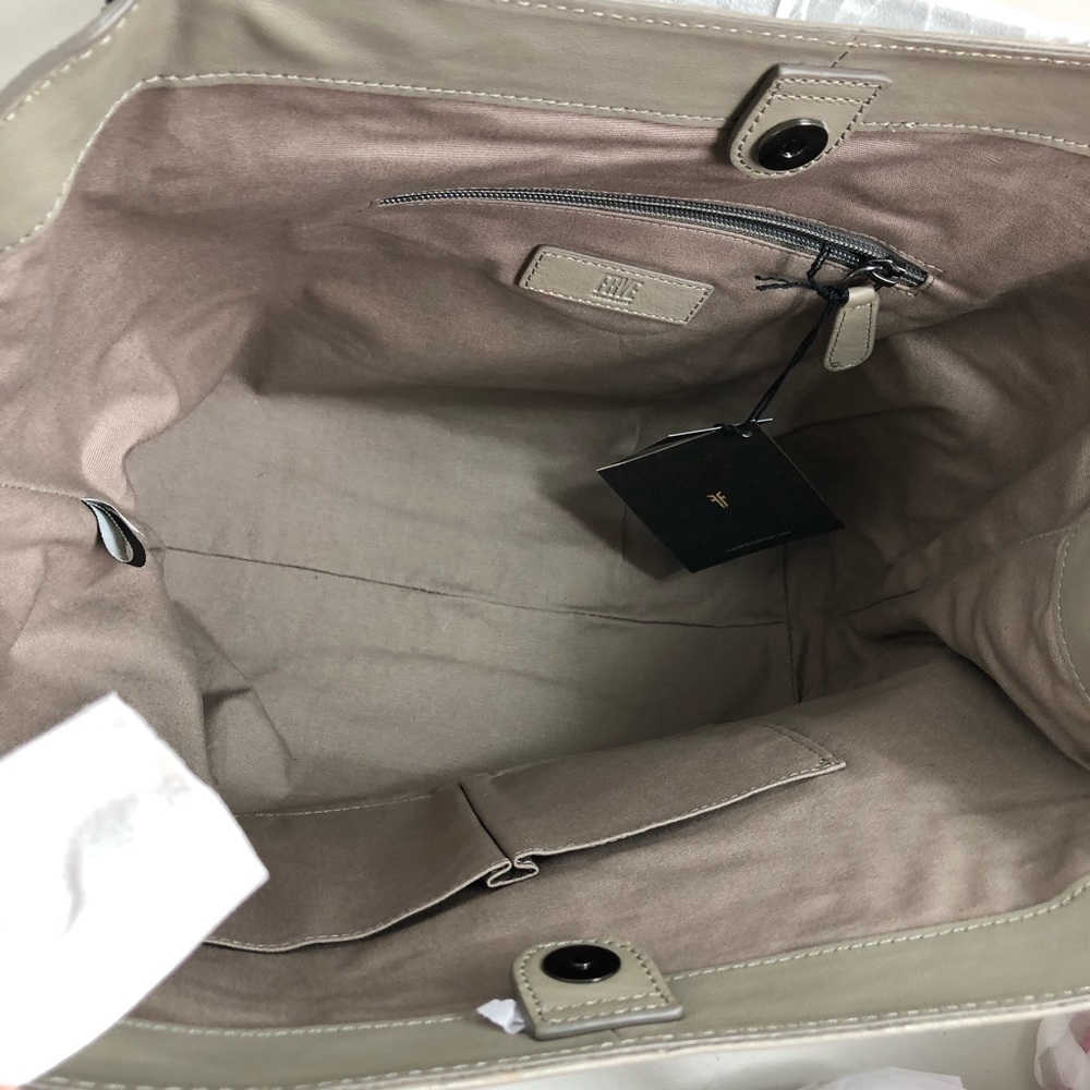 Frye Shoulder bag Grey - Picture 3 of 7